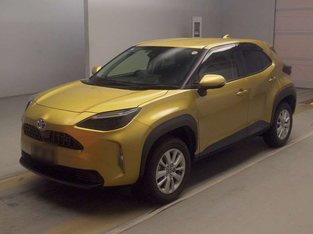 Japan Auction Vehicles 4 2021 Toyota Yaris Cross ハイブリッドG auction photo