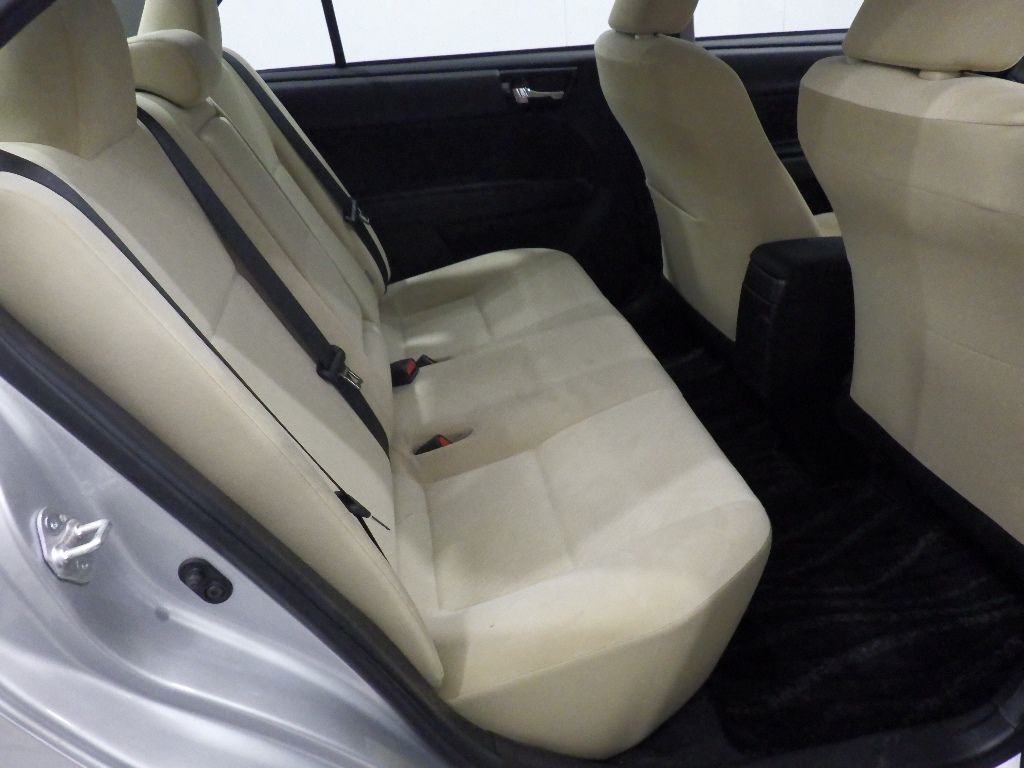 2017 Toyota Corolla Axio 1.5G auction photo 7