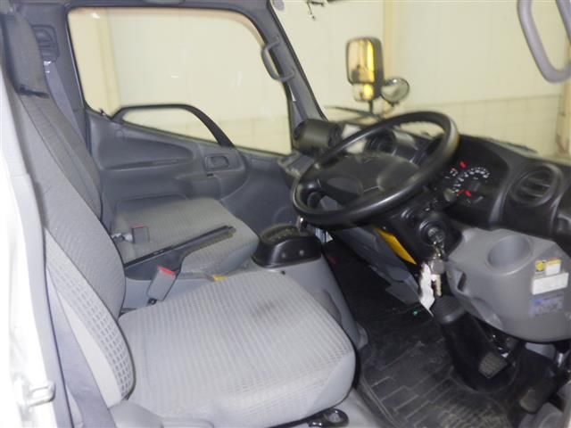 2021 Toyota Dyna Flatbed auction photo 5