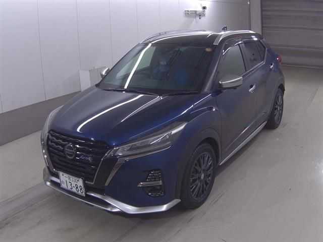 2022 Nissan Kicks オーテック auction photo 3