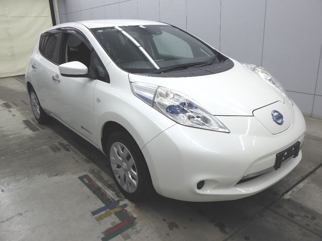 Japan Auction Vehicles 13 2015 Nissan Leaf 30X auction photo