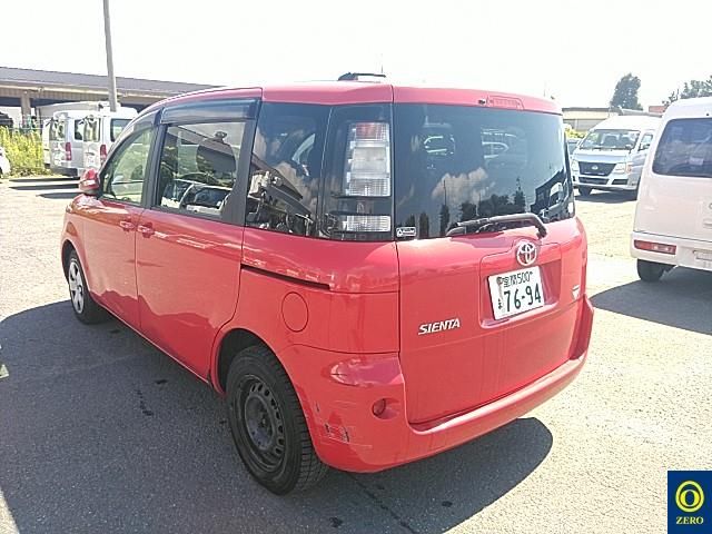 2014 Toyota Sienta 4WD ウェルキャブシャ auction photo 3