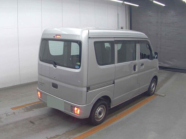 2016 Mitsubishi Minicab M auction photo 5