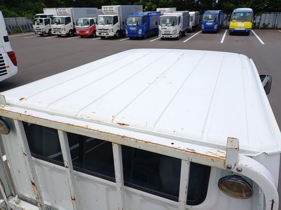 2012 Mitsubishi Fuso Canter auction photo 7
