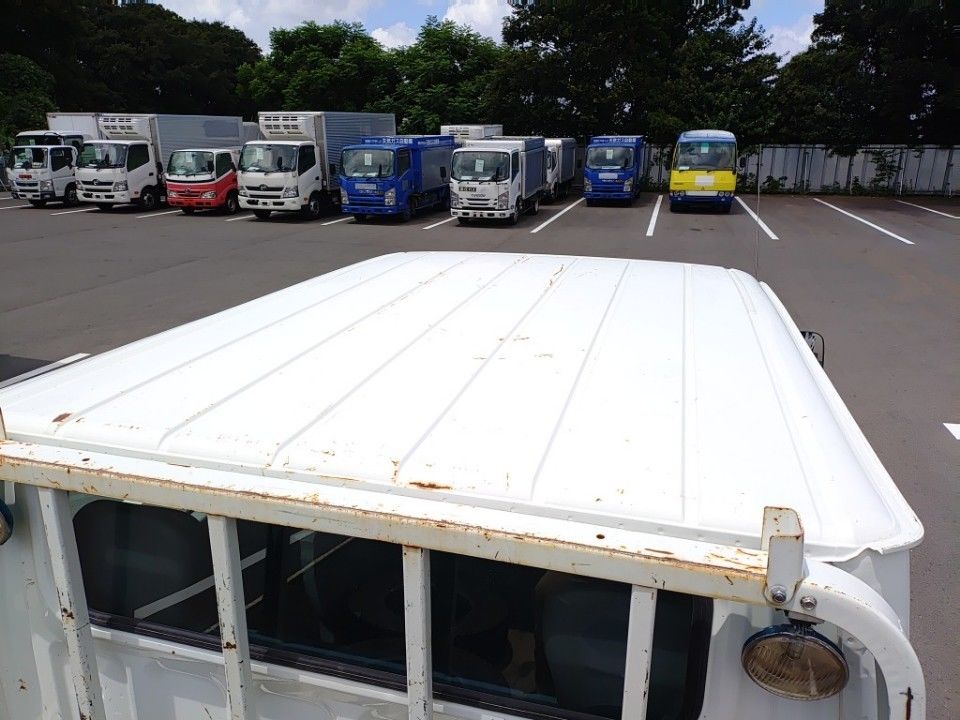 2012 Mitsubishi Fuso Canter auction photo 31
