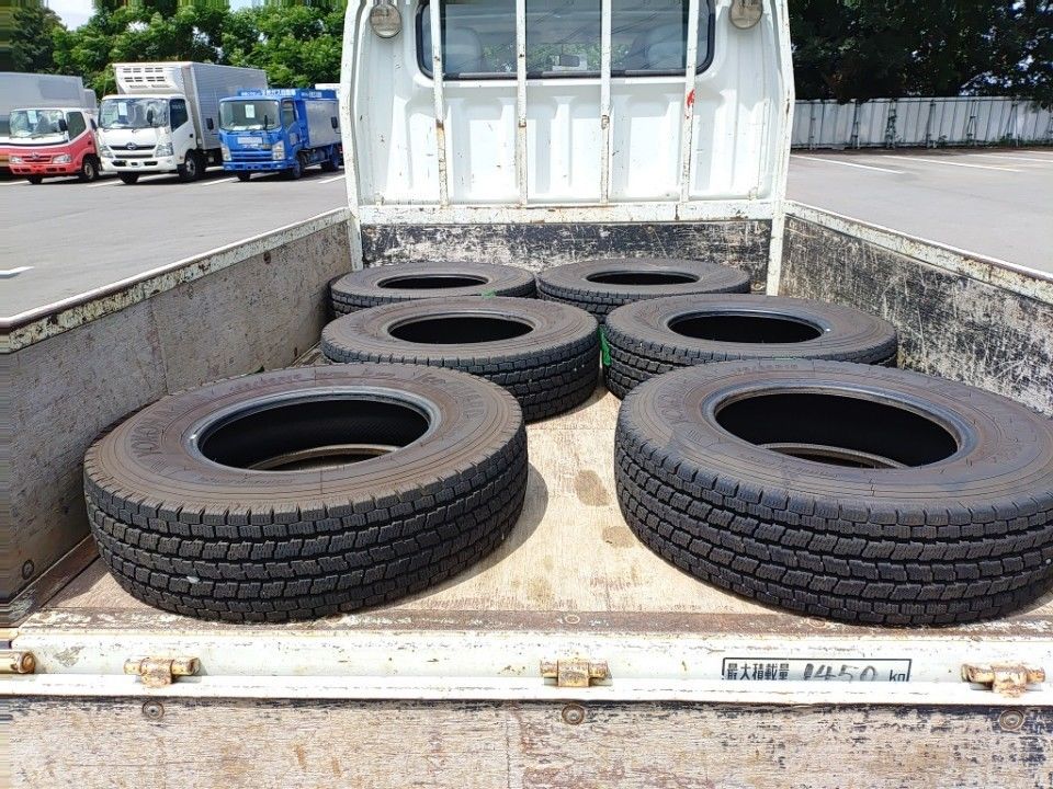 2012 Mitsubishi Fuso Canter auction photo 35