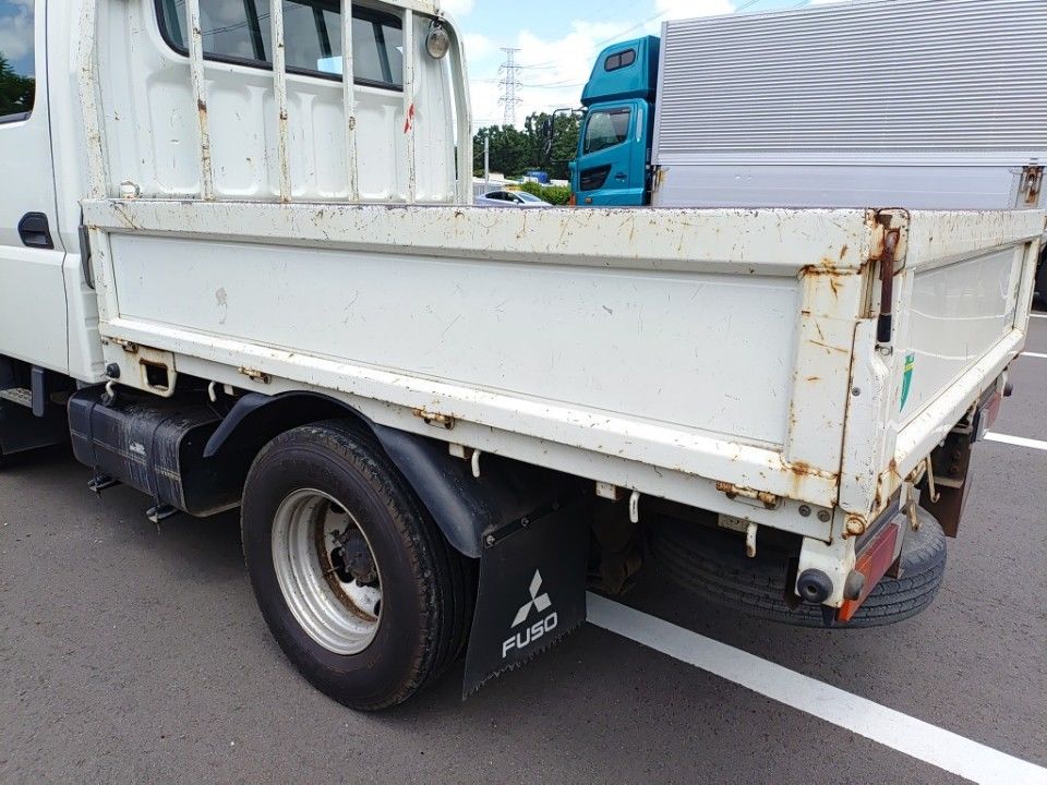2012 Mitsubishi Fuso Canter auction photo 30