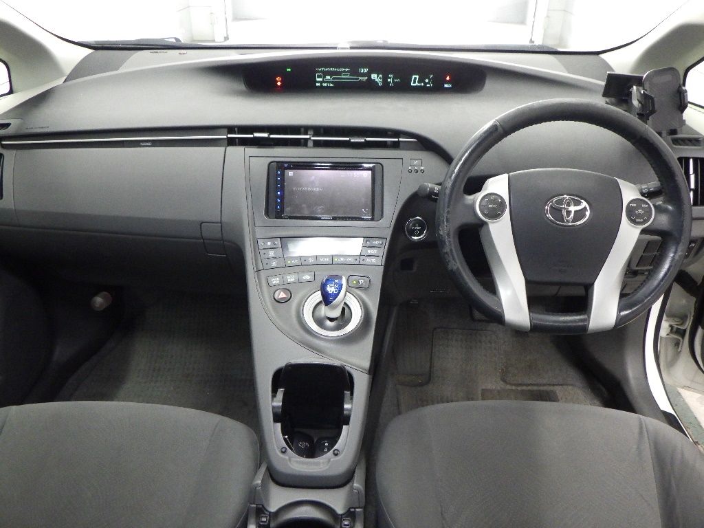 2010 Toyota Prius S auction photo 3