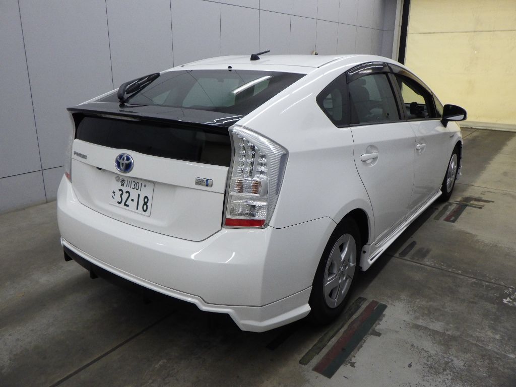 2010 Toyota Prius S auction photo 2