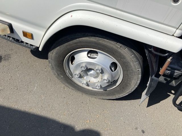 2012 Isuzu Elf コウショサギョウ auction photo 9