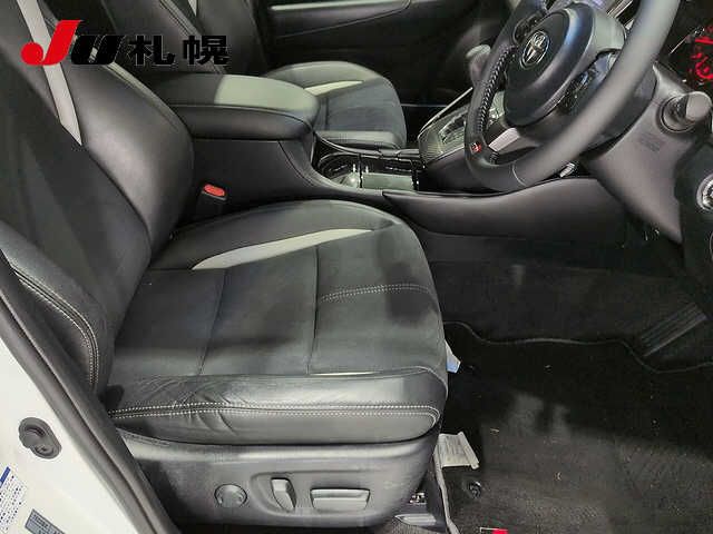 2017 Toyota Harrier 4WD エレガンス GRスポ-ツ auction photo 5