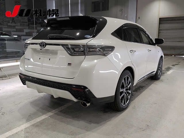 2017 Toyota Harrier 4WD エレガンス GRスポ-ツ auction photo 2