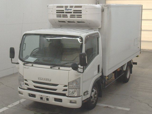 Japan Auction Vehicles 10 2020 Isuzu Elf Refrigerated and frozen trucks auction photo