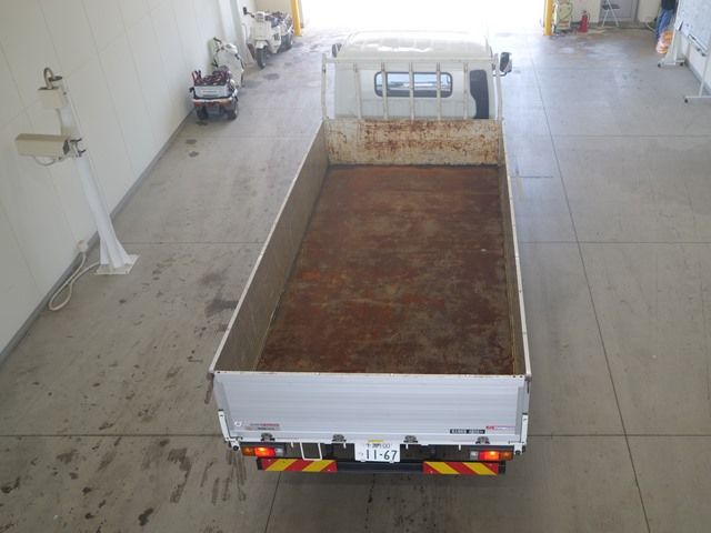 2021 Mitsubishi Fuso Canter Hira. Aluminum B auction photo 3