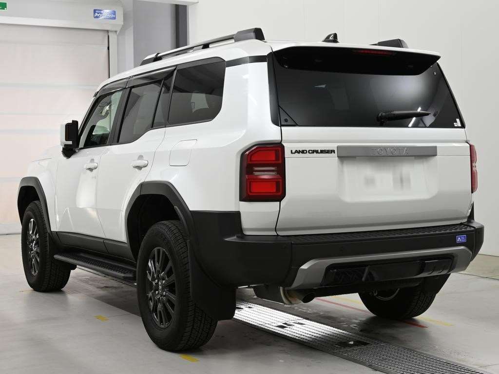 2024 Toyota Land Cruiser 250 VX 4WD auction photo 6