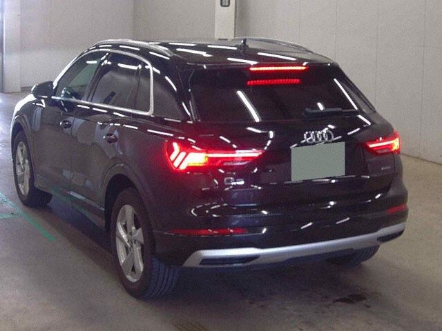 2021 Audi Q3 35TDI Qアドバン 4WD auction photo 2