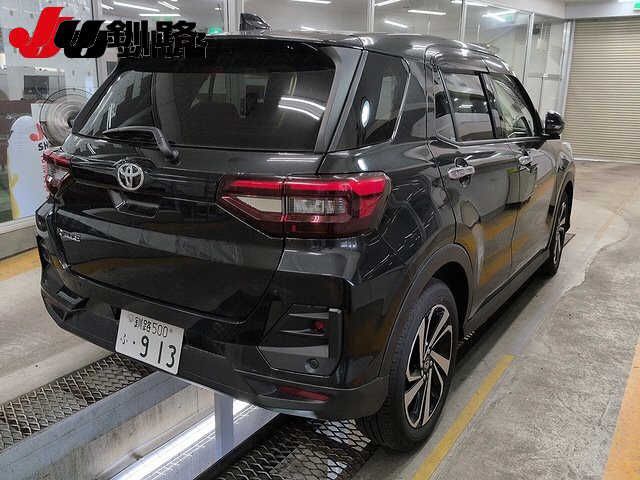 2025 Toyota Raize 4WD Z auction photo 9
