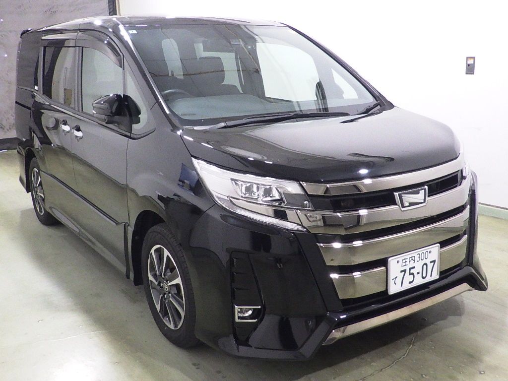 2020 Toyota Noah Si W×BII 7人 Japan auction vehicle