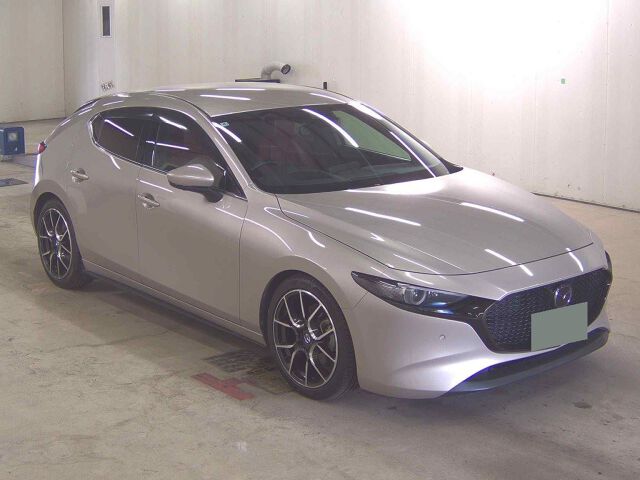 2022 Mazda 3ファストバック 20SバーガンディS Japan auction vehicle