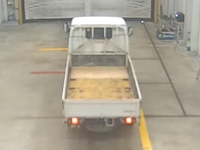 2003 Isuzu Elf Flatbed auction photo 3