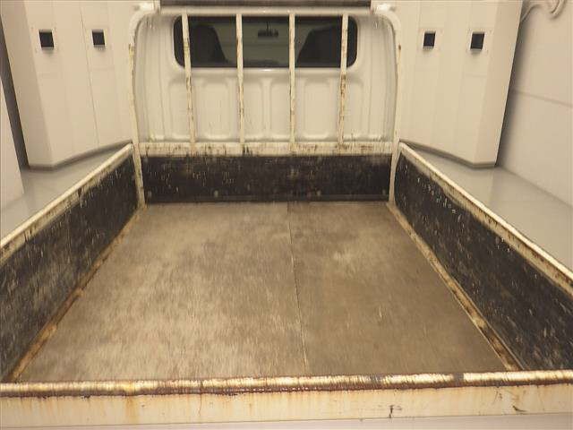 2019 Mitsubishi Fuso Canter Double cab 2t auction photo 7