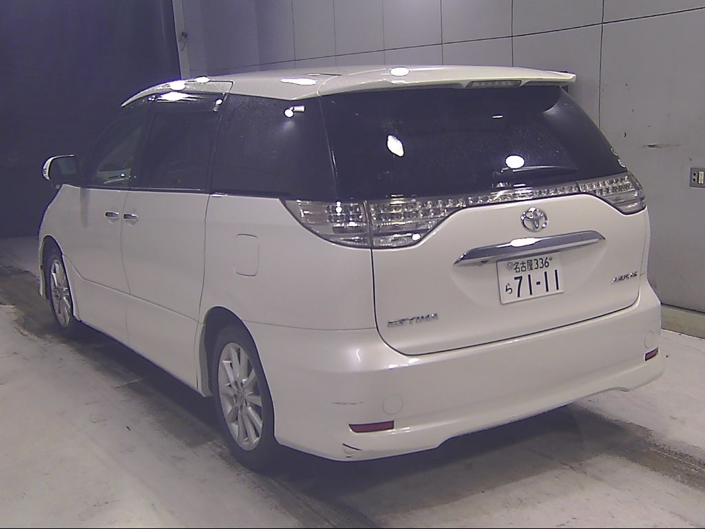 2010 Toyota Estima 2.4 Aeras G Edition auction photo 5