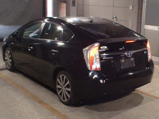 2013 Toyota Prius auction photo 2