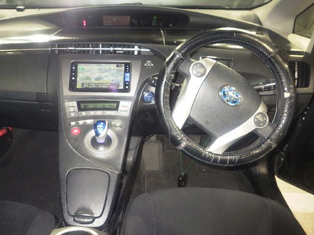 2013 Toyota Prius auction photo 3