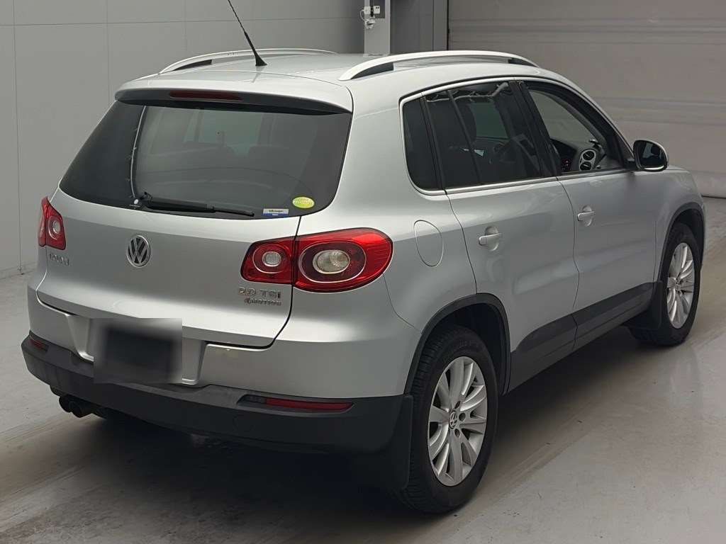 2011 Volkswagen VW ティグアン 4WD auction photo 2