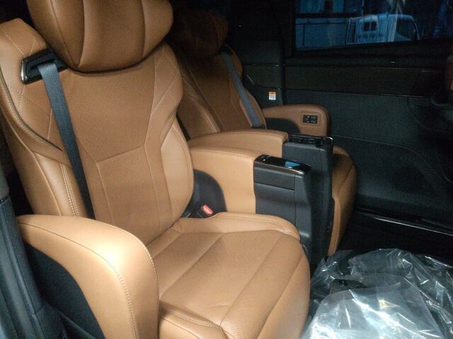 2025 Toyota Vellfire Z Premier auction photo 6