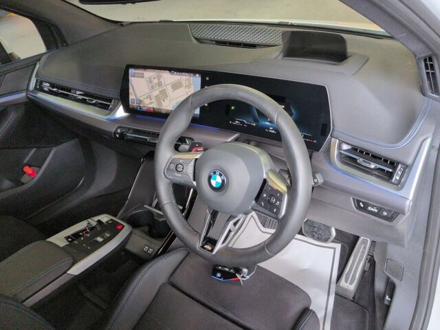 2023 BMW 2 Series 218DアクテツアMスポ auction photo 3