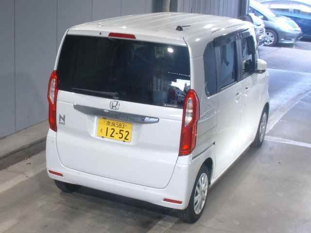 2022 Honda N-BOX L auction photo 2