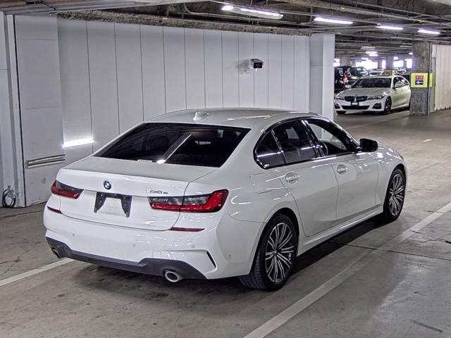 2020 BMW BMW 330 e MSP Highline P Comfort P Innovation auction photo 3
