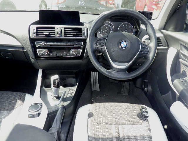 2017 BMW 118d スタイル auction photo 3