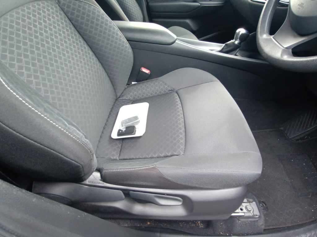2021 Toyota C-HR HV S auction photo 10