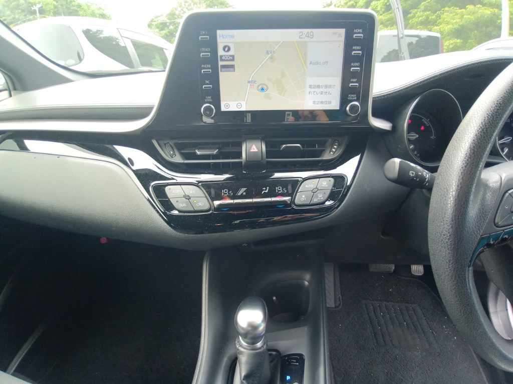 2021 Toyota C-HR HV S auction photo 11