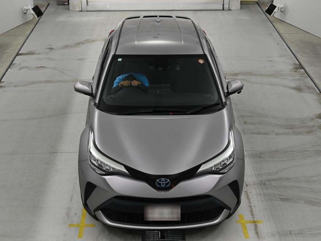 2021 Toyota C-HR HV S auction photo 7