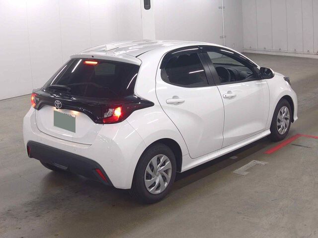 2025 Toyota Yaris X auction photo 5
