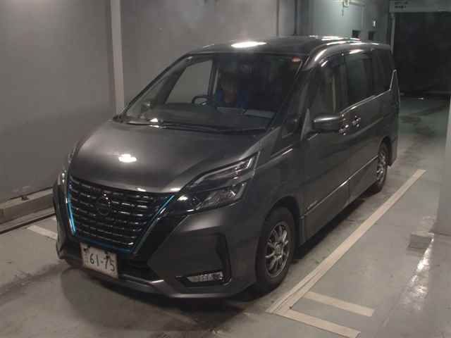 2021 Nissan Serena e-POWER Highway Star V auction photo 4