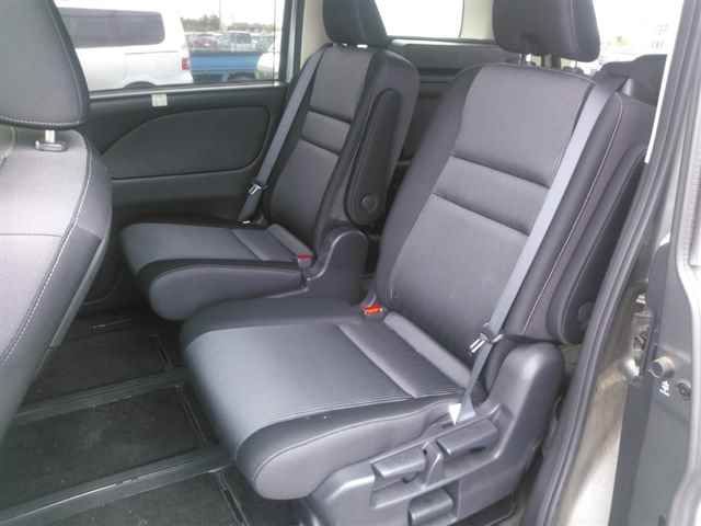2021 Nissan Serena e-POWER Highway Star V auction photo 9