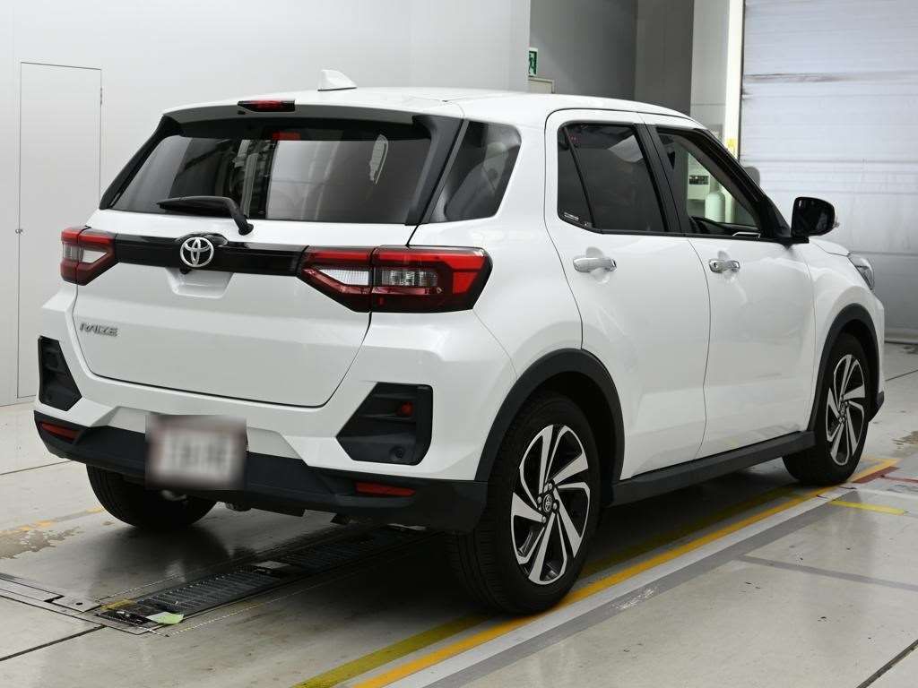2023 Toyota Raize Z 4WD auction photo 2