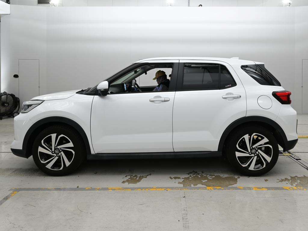 2023 Toyota Raize Z 4WD auction photo 4