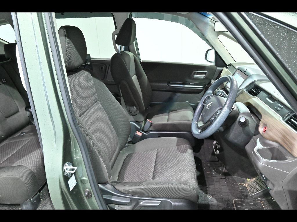 2021 Honda Freed Gホンダセンシング 7人 auction photo 6