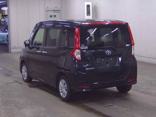 2024 Toyota Roomy G auction photo 2