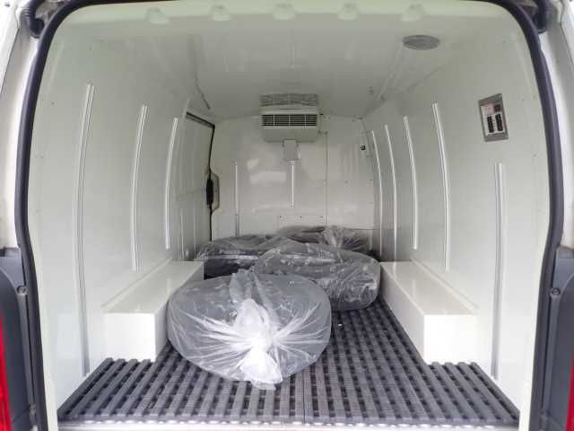 2021 Toyota Hiace Refrigerated 4WD auction photo 3