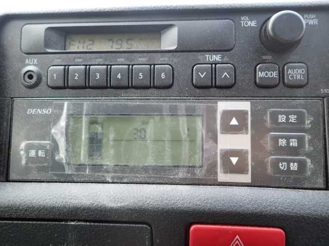 2021 Toyota Hiace Refrigerated 4WD auction photo 10