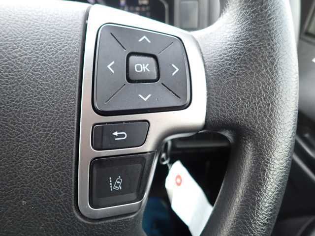 2021 Toyota Hiace Refrigerated 4WD auction photo 8