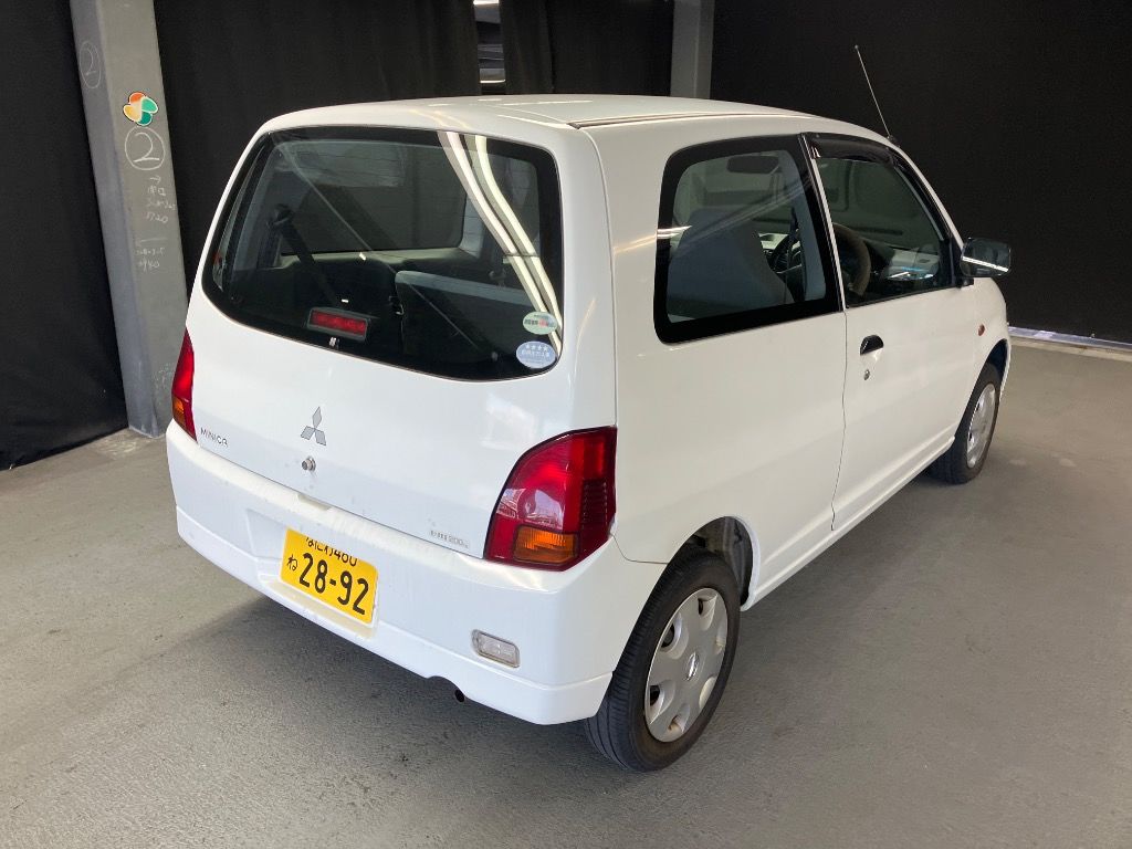2007 Mitsubishi ミニカV ライラ auction photo 4
