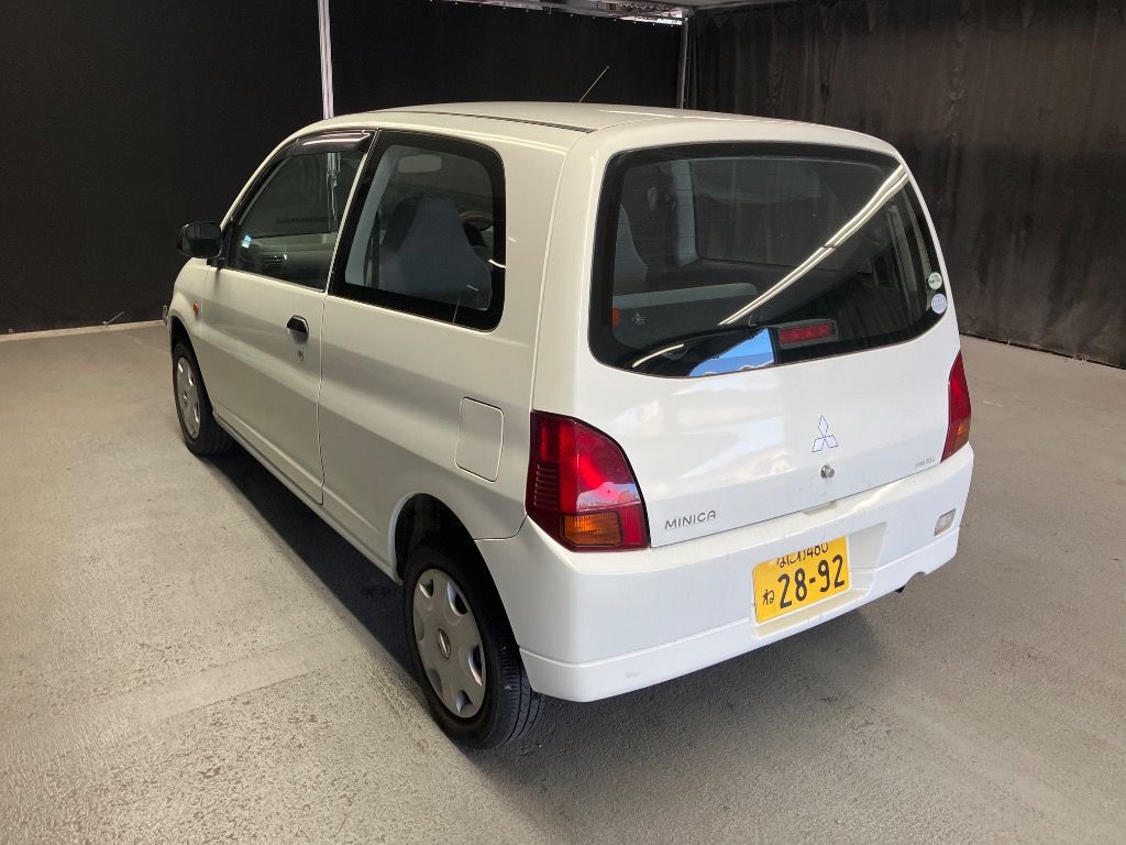 2007 Mitsubishi ミニカV ライラ auction photo 2