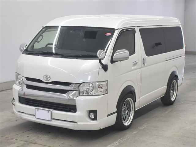 2017 Toyota Hiace GL auction photo 4